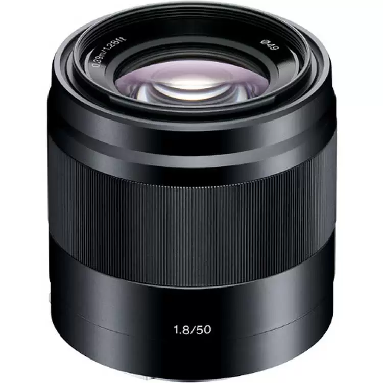 نقد و بررسی لنز سونی Sony E 50mm f/1.8 OSS Black Lens - فروشگاه های اینترنتی