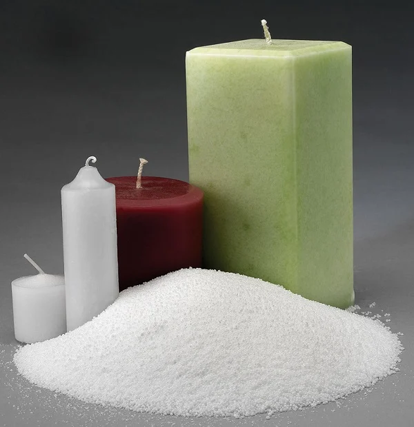 اسید استئاریک 1810 چه ویژگی هایی دارد و چرا در صنایع آرایشی مورد استفاده قرار می گیرد؟