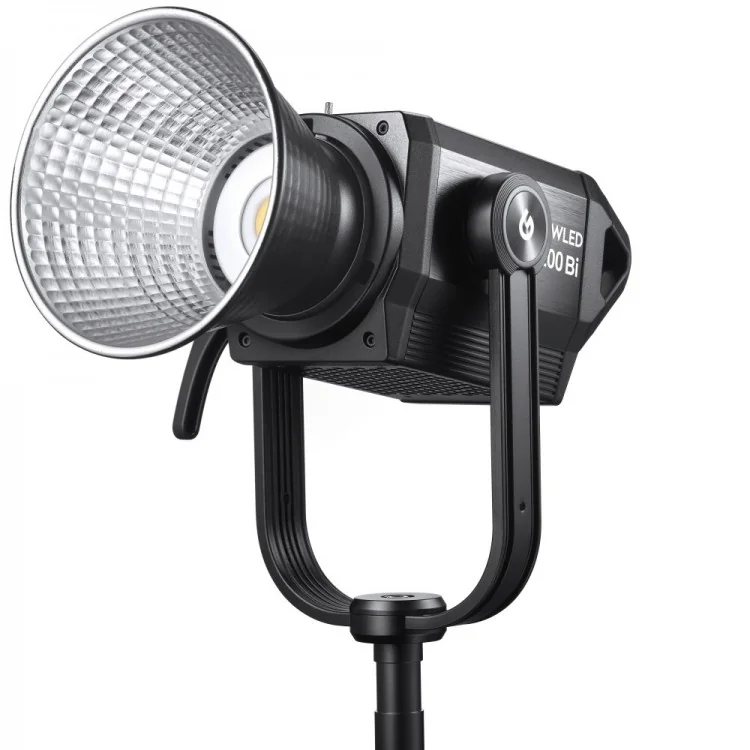 نقد و بررسی ویدیو لایت سینمایی گودوکس Godox M200Bi LED Bi-color - فروشگاه های اینترنتی