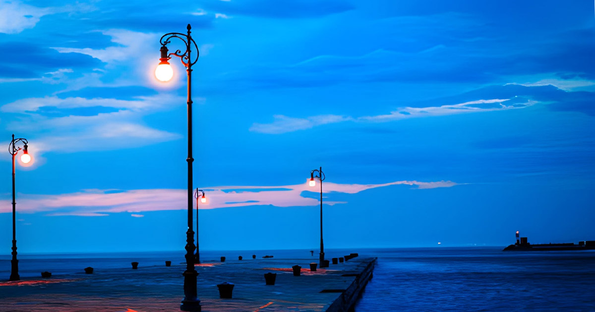 پایه چراغ روشنایی سفارشی؛ چرا اهمیت دارد؟